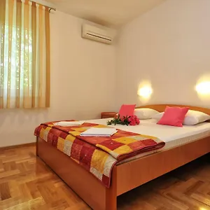 Fontana 2 Apartmán Sukošan